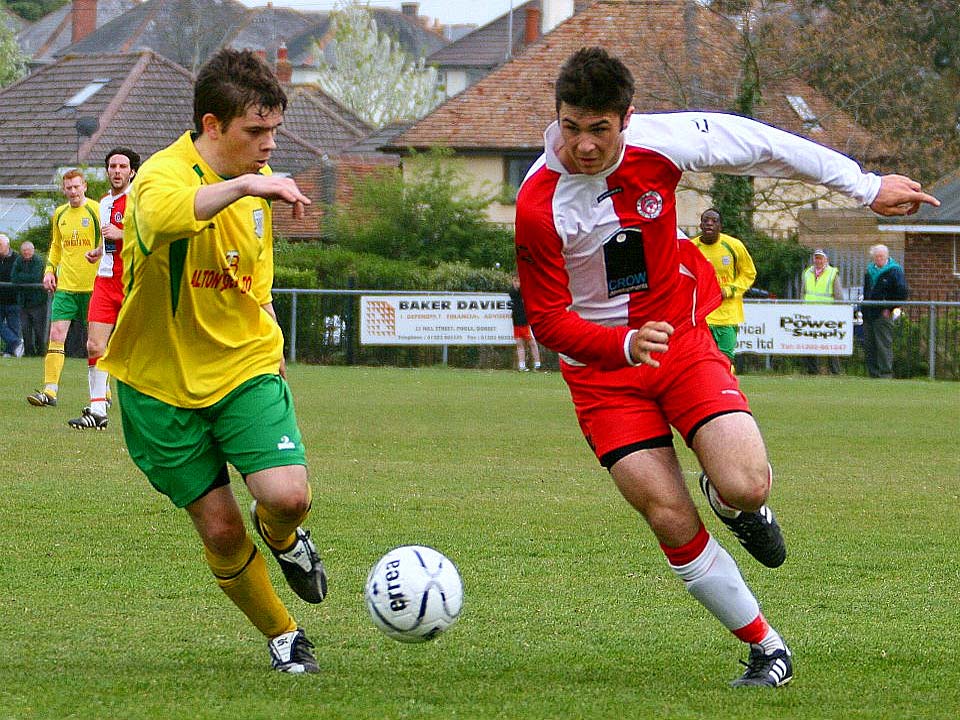 Premiership Star Charlie Austin on Youth Football