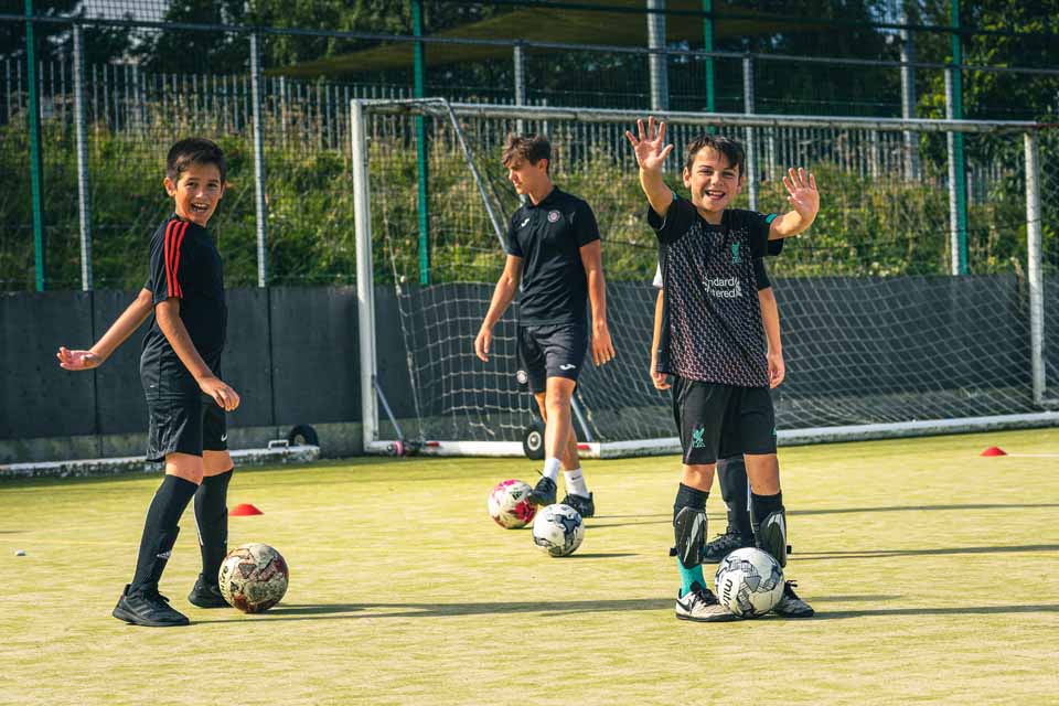 Year 4, 5 and 6 Football Coaching Sessions